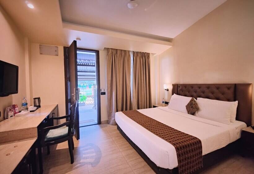 غرفة قياسية, Regenta Mpg Club