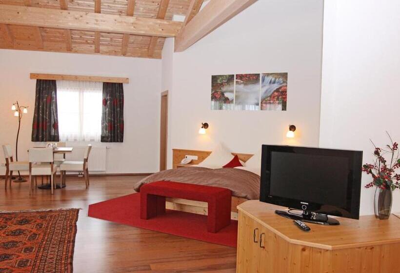 套房, Goldene Rose