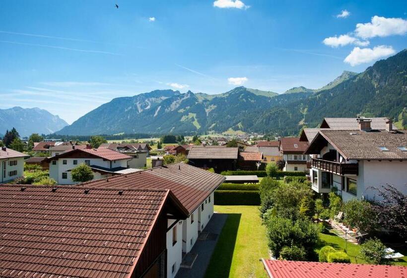 חדר פרמיום, Goldene Rose