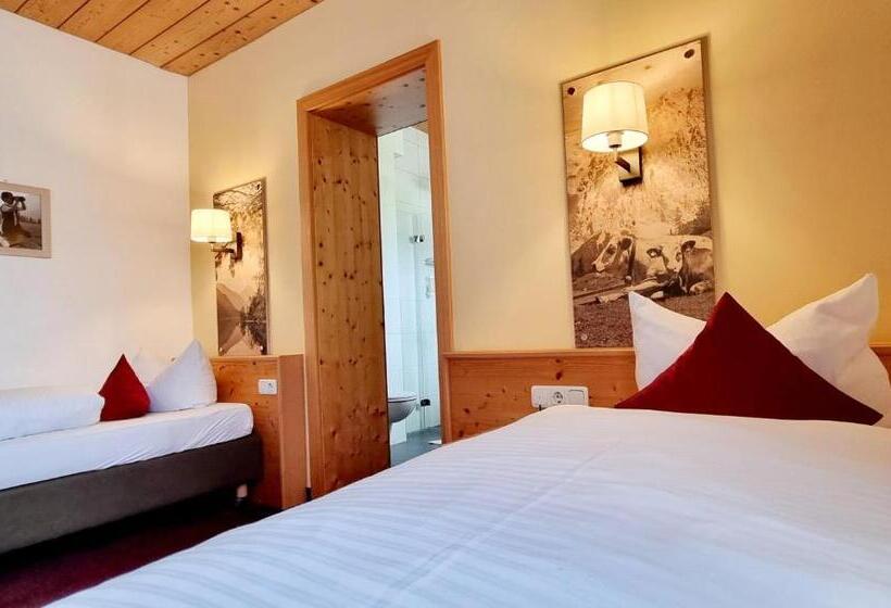 חדר סטנדרט יחיד, Goldene Rose