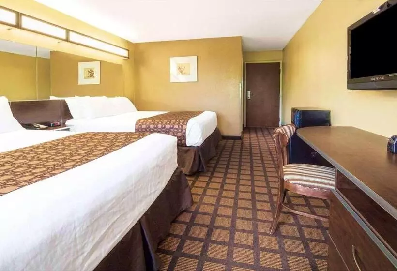 障害者適応デラックスルーム, Microtel Inn & Suites By Wyndham Macon