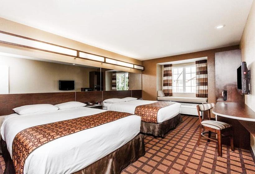 适用于残疾人士的豪华房间, Microtel Inn & Suites By Wyndham Macon