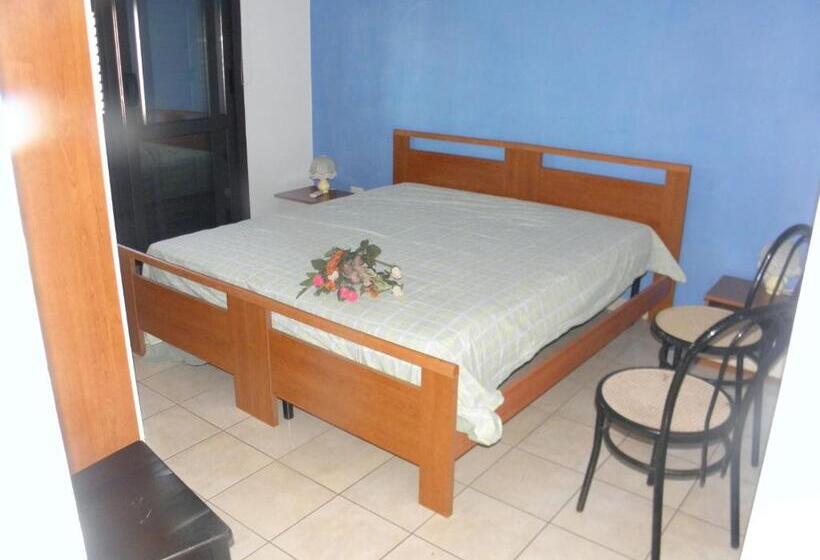 شقة غرفة واحدة, Residence Blue Sky