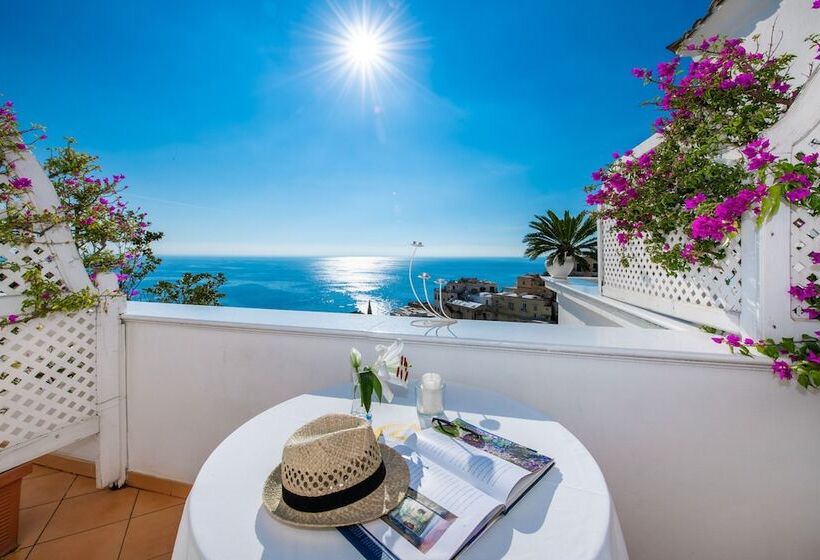 高级海景房, Villa Yiara