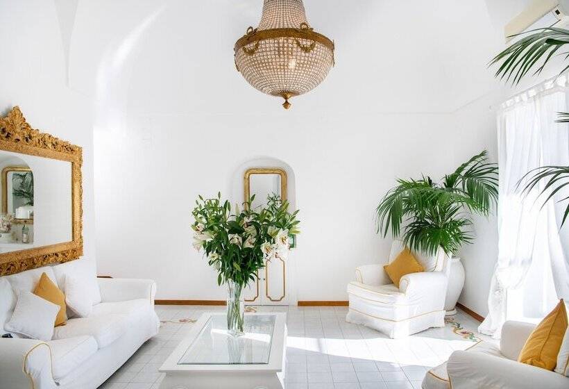 海景套房, Villa Yiara