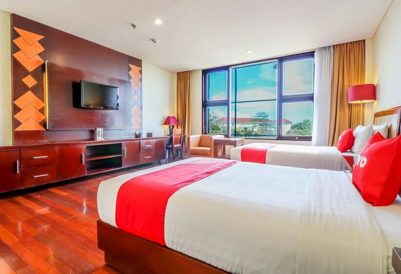 Номер Deluxe, Capital O 2114 Grand Jimbaran Boutique