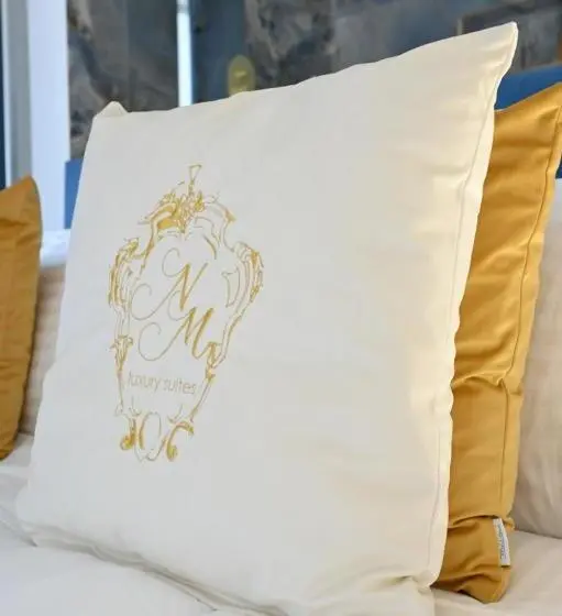 キングサイズベッドのスーペリアルーム, Nm Luxury Suites