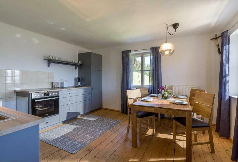 带2个卧室的公寓, Bauernhof Hackl