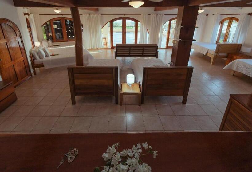 디럭스 스튜디오, Casas Kismet