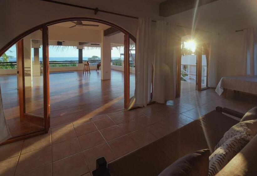 디럭스 스튜디오, Casas Kismet