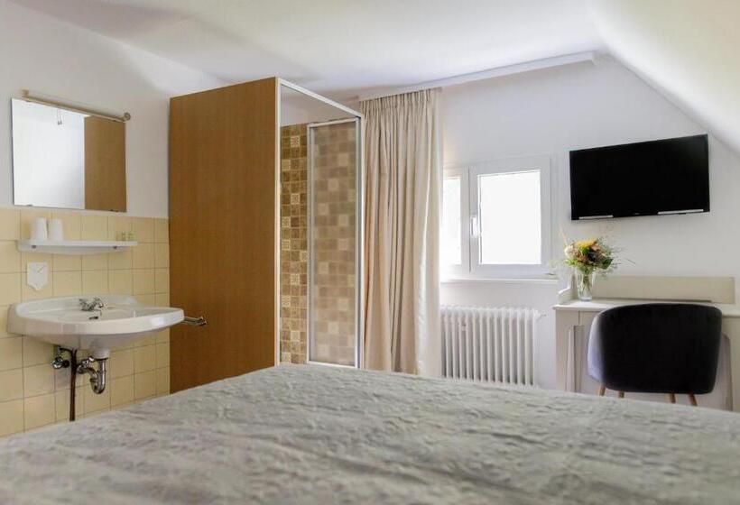 غرفة قياسية, Bergische Schweiz