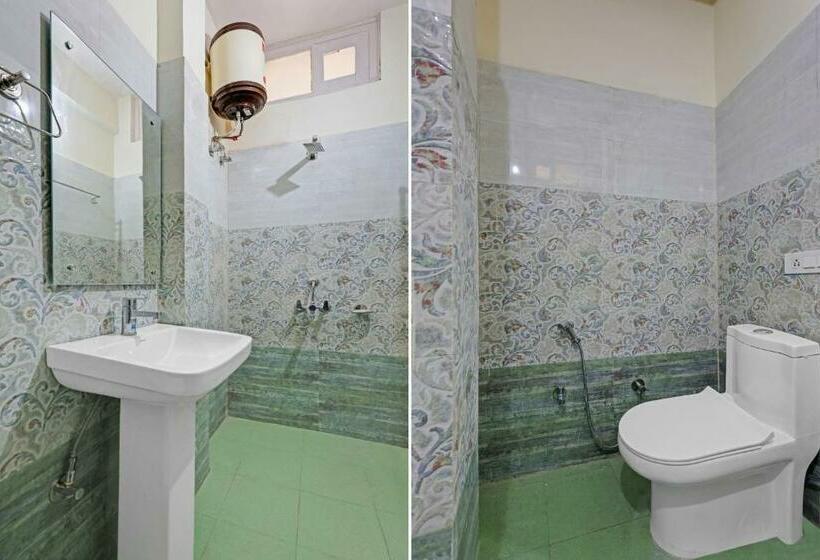 اتاق استاندارد, Oyo Flagship 87763 Vasudev Inn