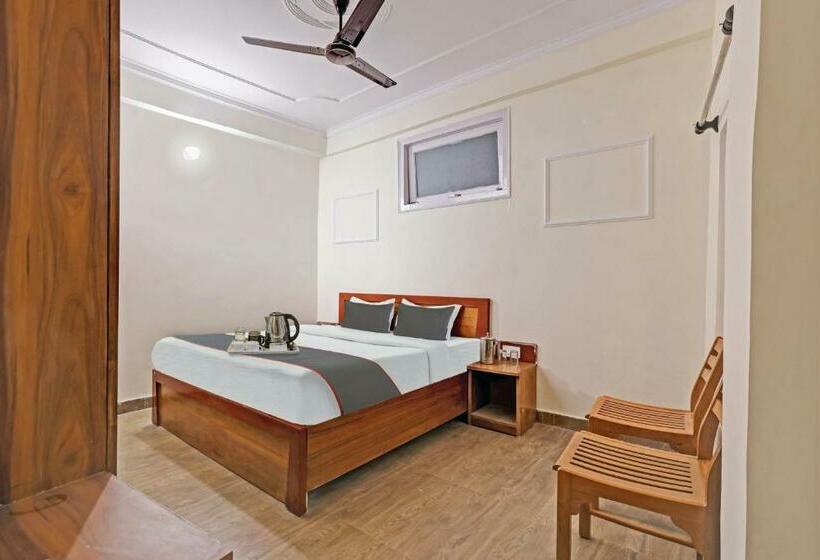 اتاق استاندارد, Oyo Flagship 87763 Vasudev Inn