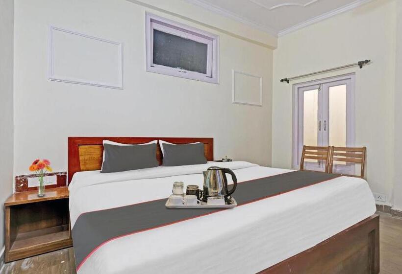 اتاق استاندارد, Oyo Flagship 87763 Vasudev Inn