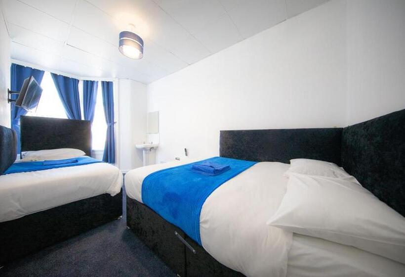 Economy Triple Room, The Adonis