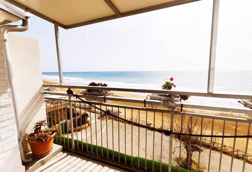 豪华海景房带阳台, B&b Capo Rizzuto Fronte Mare