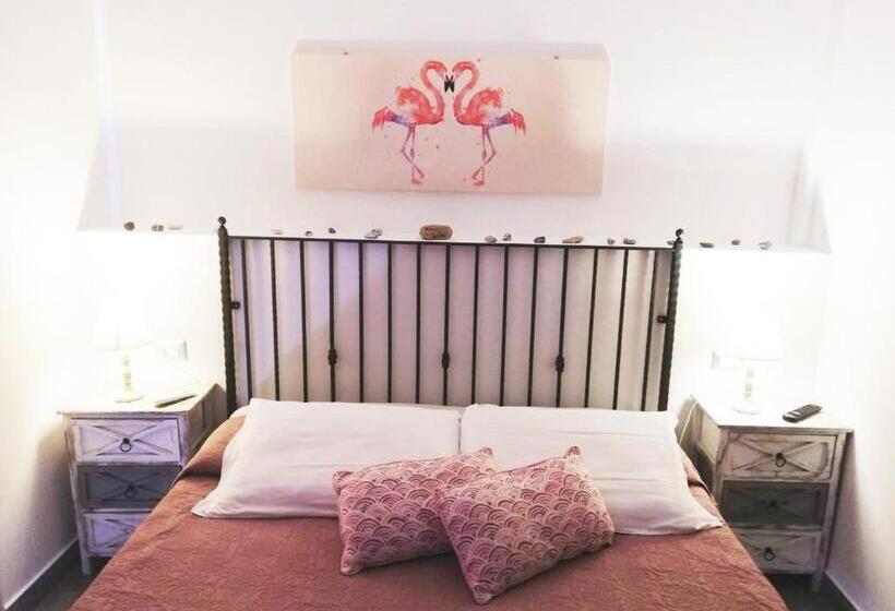 豪华海景房带阳台, B&b Capo Rizzuto Fronte Mare