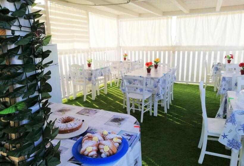 家庭间, B&b Capo Rizzuto Fronte Mare