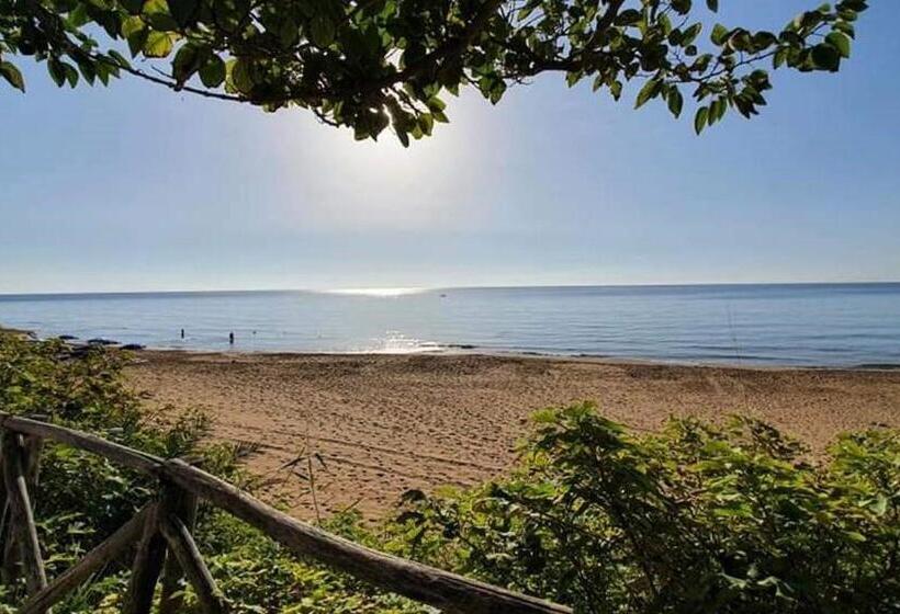 Номер Стандарт с Балконом, B&b Capo Rizzuto Fronte Mare