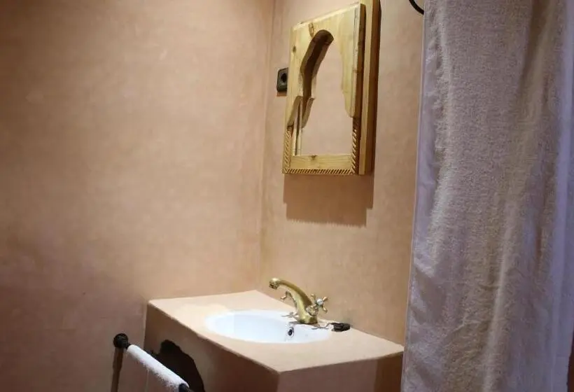 Standard-huone Puutarhanäkymä, Gîte Ait Lmaalam Chez Ahmed