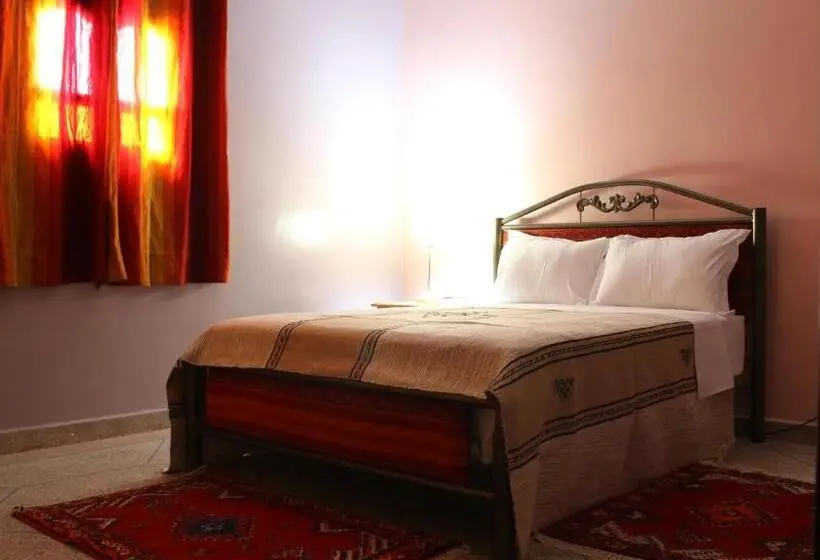 Huoneisto 2 Makuuhuonetta, Gîte Ait Lmaalam Chez Ahmed