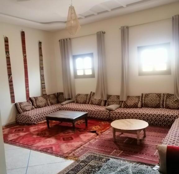 شقة غرفتين, Gîte Ait Lmaalam Chez Ahmed