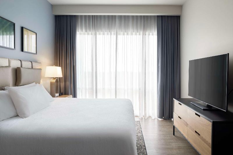 سوئیت با تخت بزرگ, Embassy Suites By Hilton Bowling Green