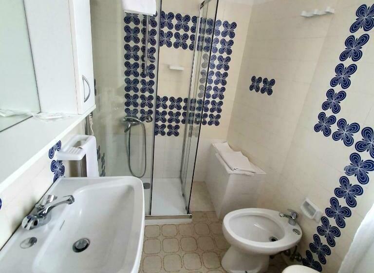 חדר סטנדרט יחיד, Perla