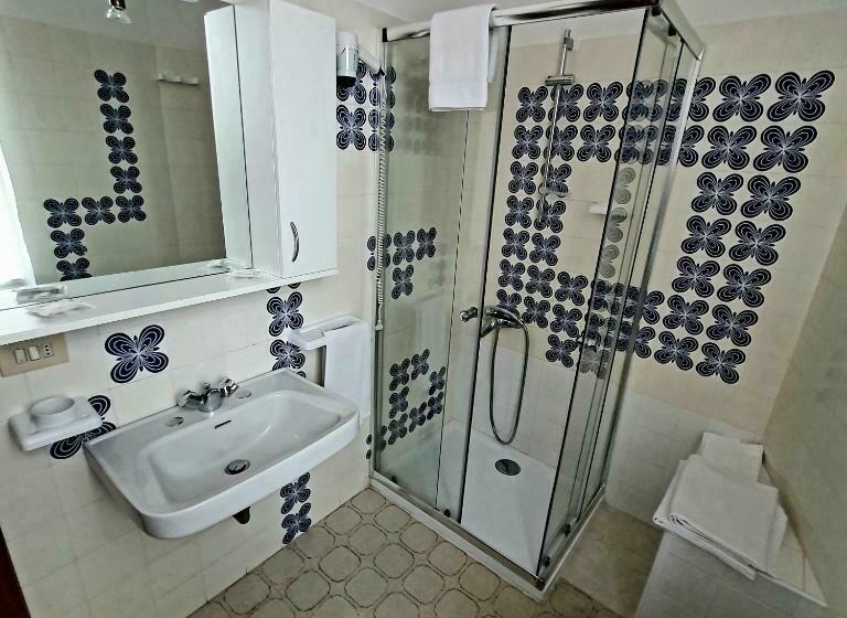 חדר סטנדרט יחיד, Perla