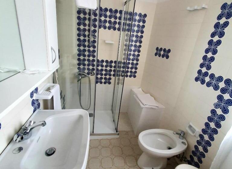 חדר סטנדרט, Perla