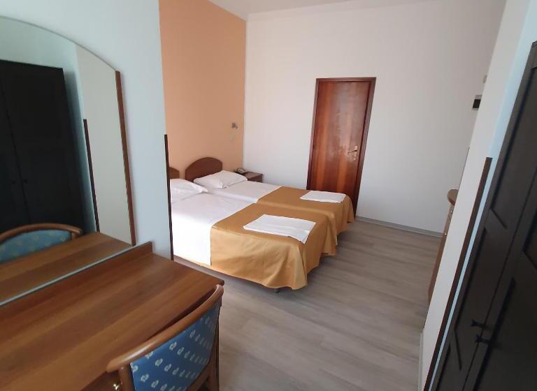 חדר סטנדרט, Perla