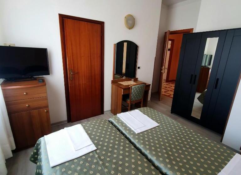 חדר סטנדרט, Perla