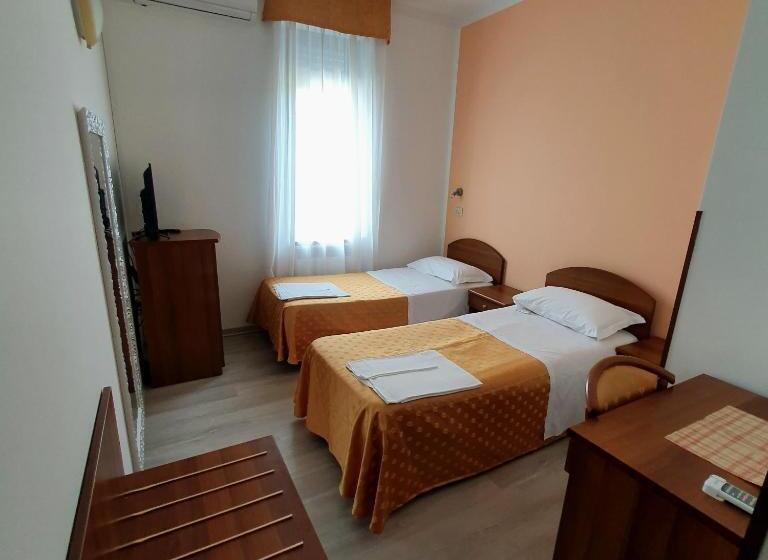 חדר סטנדרט, Perla