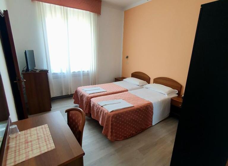 חדר סטנדרט, Perla