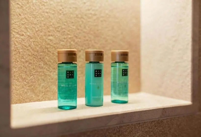 デラックスジュニアスイート, ōrigins Hotel Boutique Adults Only