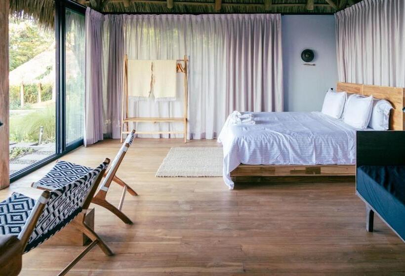 스위트 킹사이즈 침대, Thea Resort & Retreats Santa Teresa