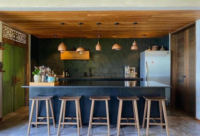 プール付き１ベッドルームヴィラ, Thea Resort & Retreats   Santa Teresa