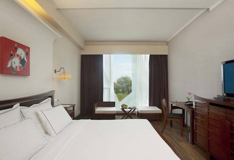 חדר אקזקיוטיב, Escape Hotel & Spa