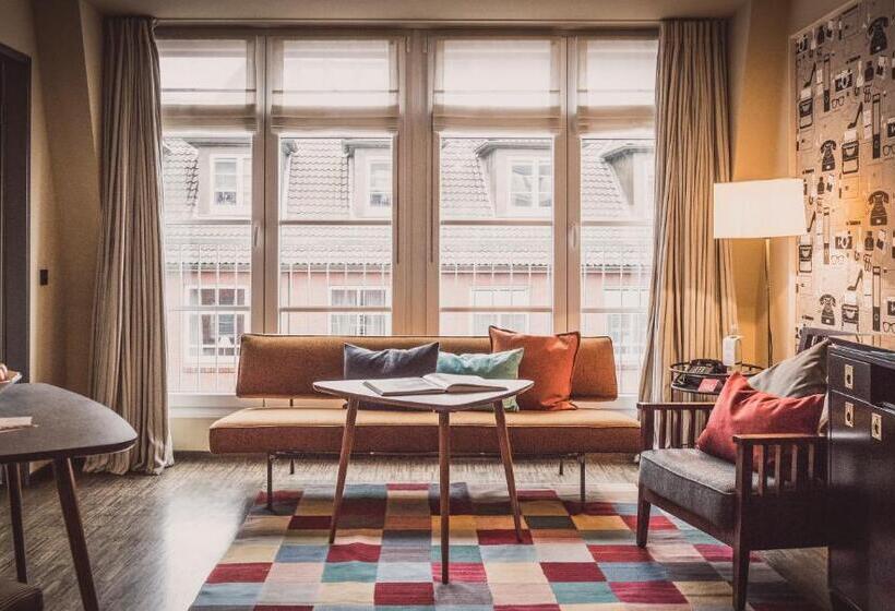سوییت, Henri Hotel Hamburg Downtown