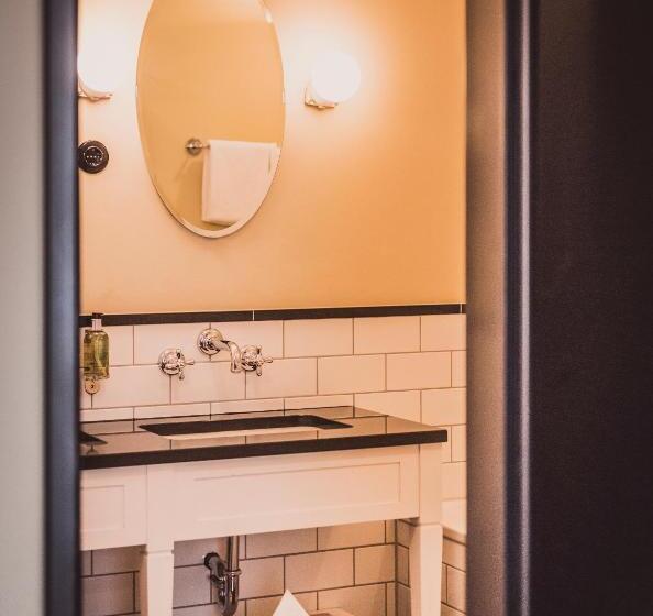 سوییت, Henri Hotel Hamburg Downtown