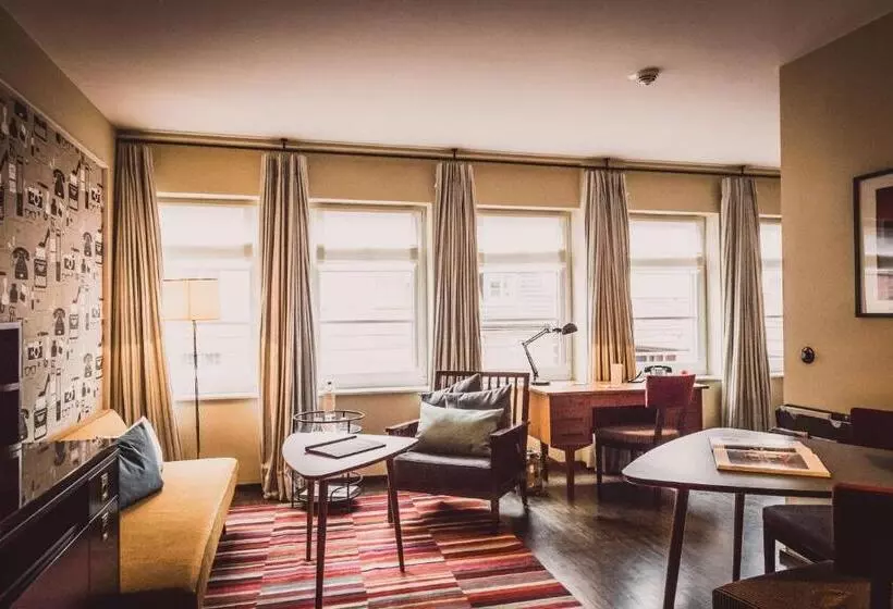 Sviitti, Henri Hotel Hamburg Downtown