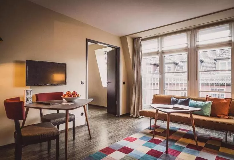 Sviitti, Henri Hotel Hamburg Downtown