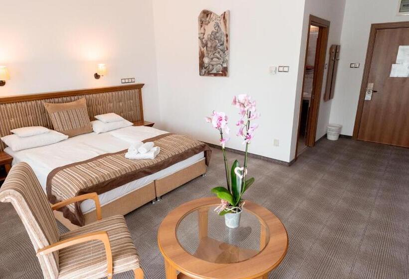 디럭스 룸, Aphrodite