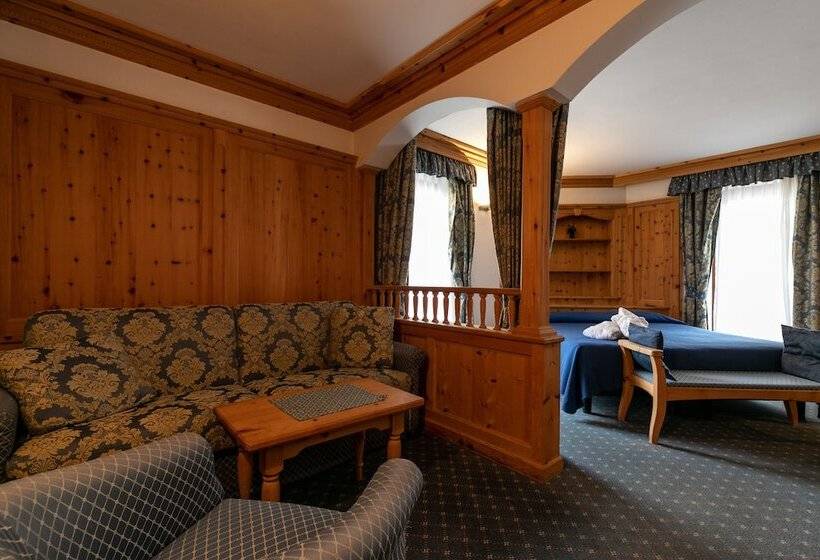 סוויטת ג'וניור, Isolabella Wellness