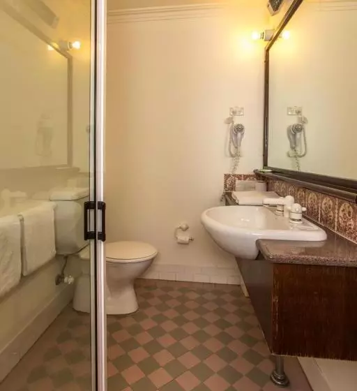 Deluxe Yhden Hengen Huone, La Maison Boutique