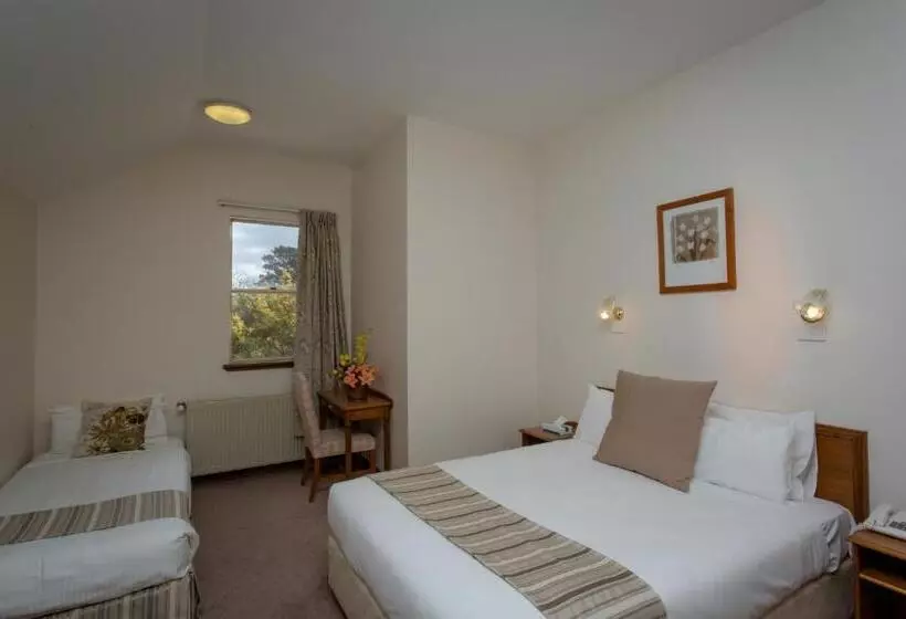 Deluxe Kolmen Hengen Huone, La Maison Boutique