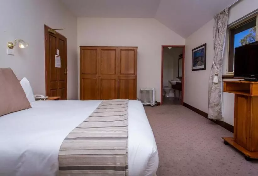 Deluxe Kolmen Hengen Huone, La Maison Boutique