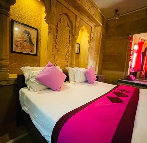 Quarto Deluxe, Nirmal Haveli