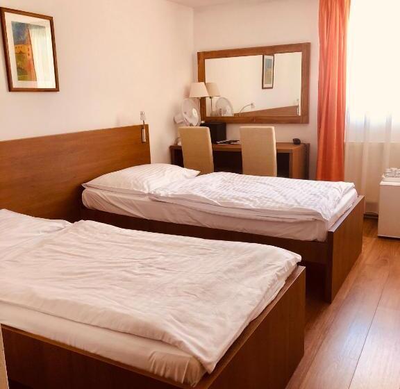 חדר קלאסי, & Penzión Grand Matej