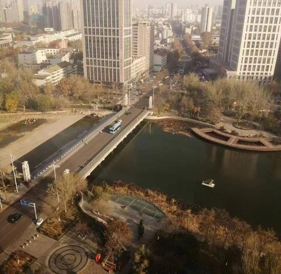 חדר סטנדרט, Ramada Plaza Weifang